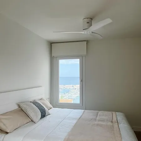 Modern New Apartment, Sea View And Private Parking Marbella