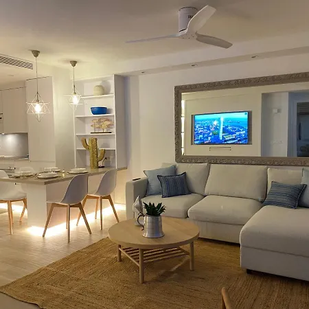 Modern New Apartment, Sea View And Private Parking Apartment Marbella